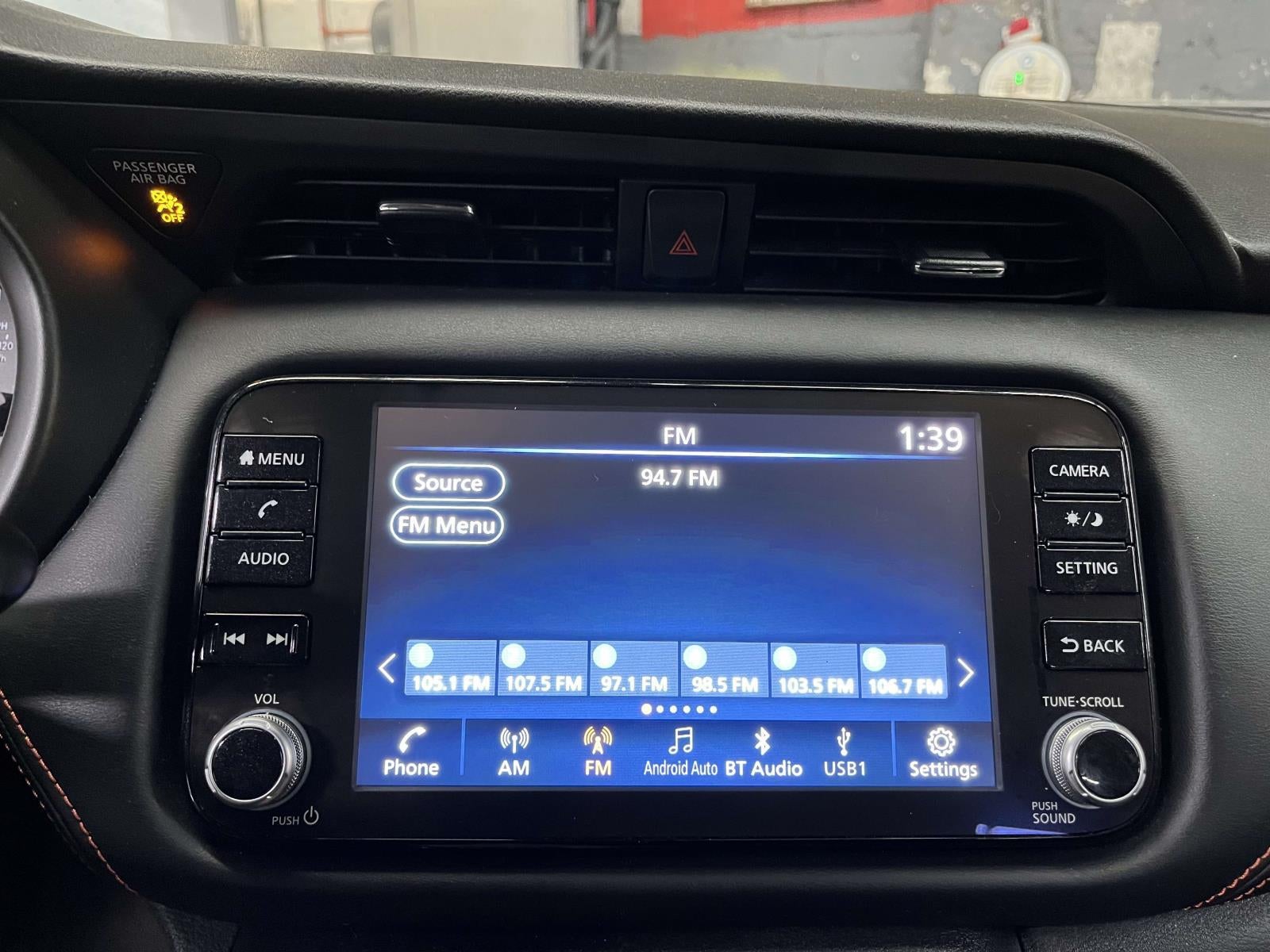 2023 Nissan Kicks SR Xtronic CVT