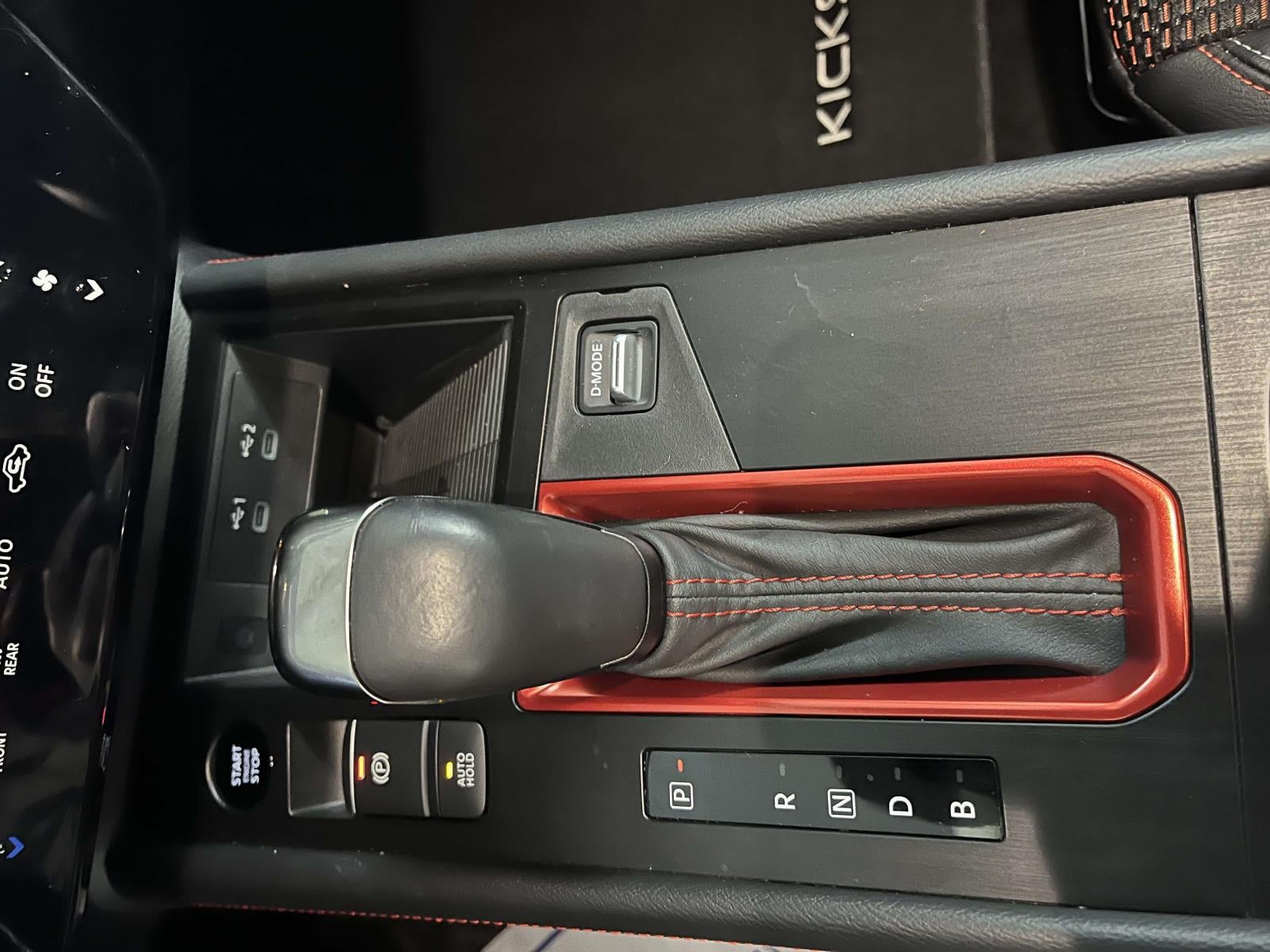 2025 Nissan Kicks SR Intelligent AWD