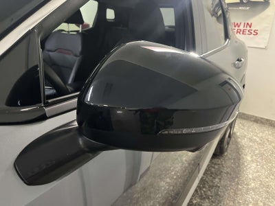 2025 Nissan Kicks SR Intelligent AWD