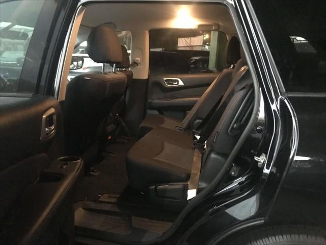 2020 Nissan Pathfinder S 4WD