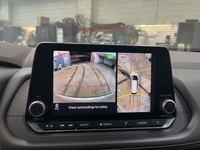 2023 Nissan Rogue SL Intelligent AWD