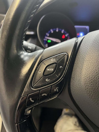 2018 Toyota C-HR XLE Premium