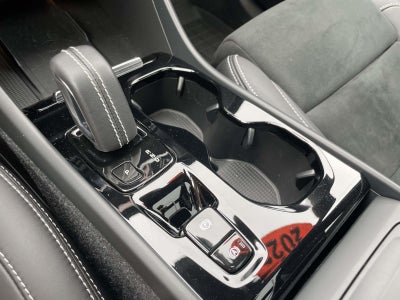 2022 Volvo XC40 T5 R-Design