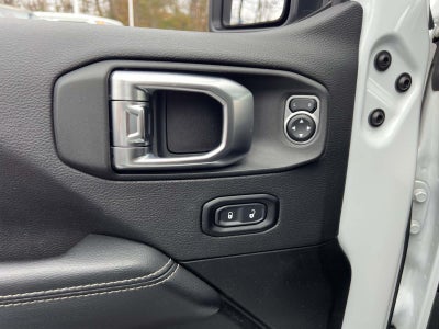 2023 Jeep Wrangler 4-Door Sahara 4x4