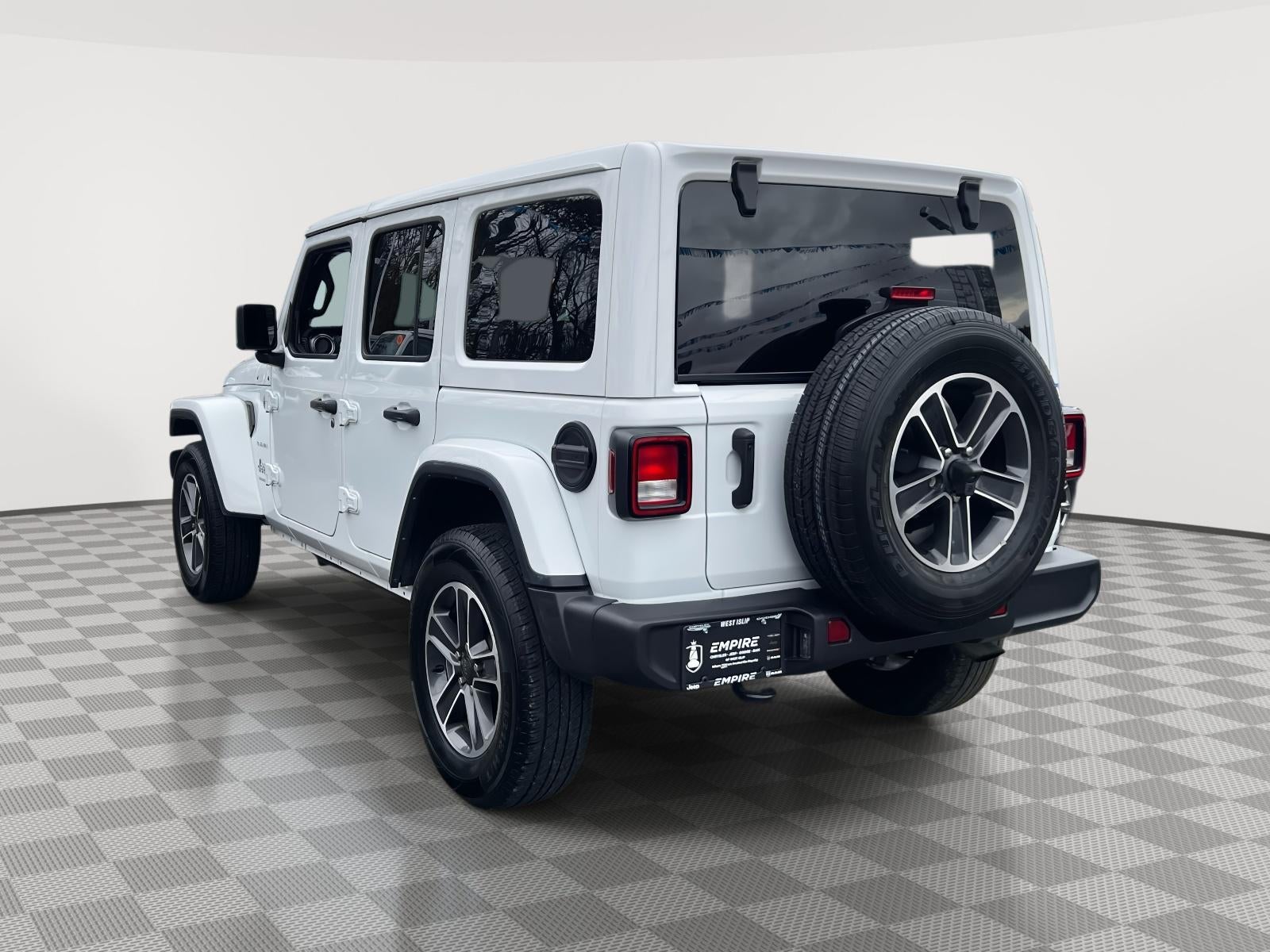 2023 Jeep Wrangler 4-Door Sahara 4x4