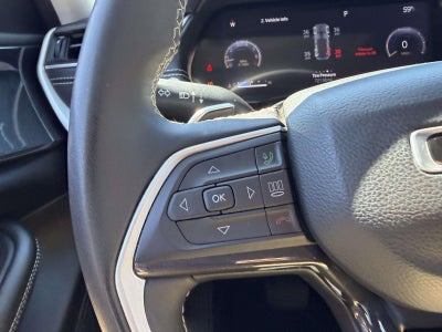 2023 Jeep Grand Cherokee Laredo 4x4