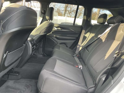 2025 Jeep Grand Cherokee Laredo X 4x4