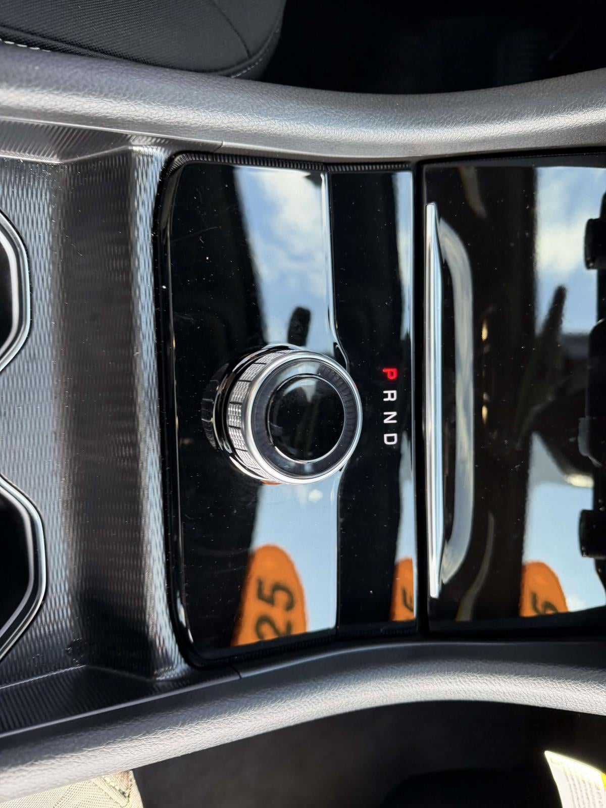 2025 Jeep Grand Cherokee Laredo X 4x4