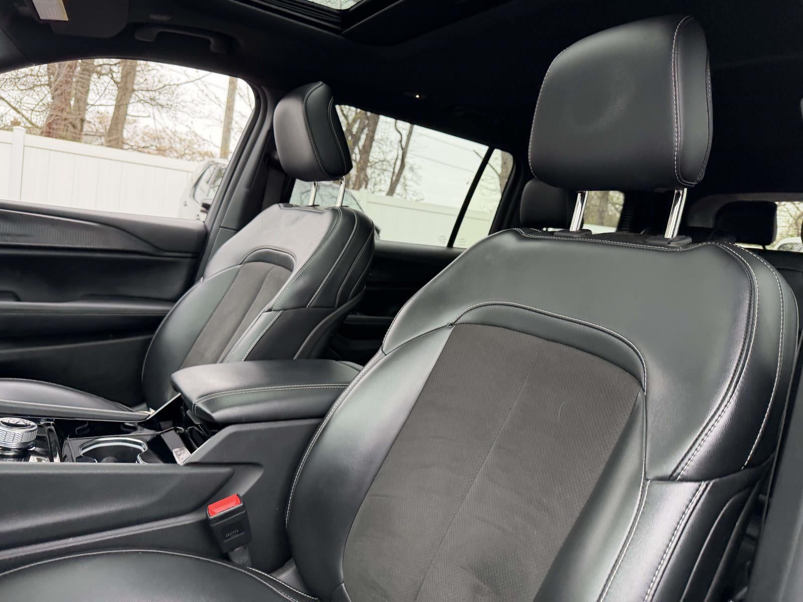 2023 Jeep Grand Cherokee L Altitude 4x4