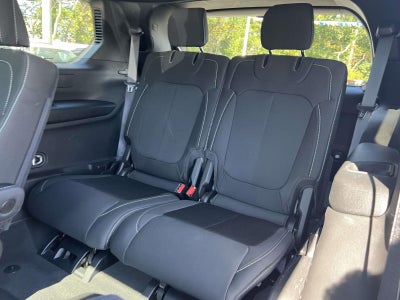 2025 Jeep Grand Cherokee L Laredo X 4x4