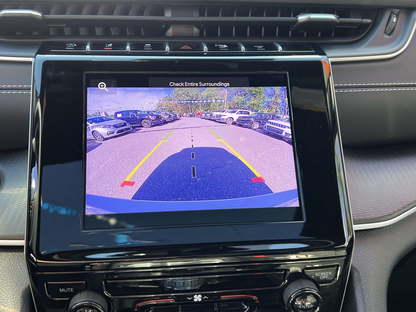 2025 Jeep Grand Cherokee L Laredo X 4x4