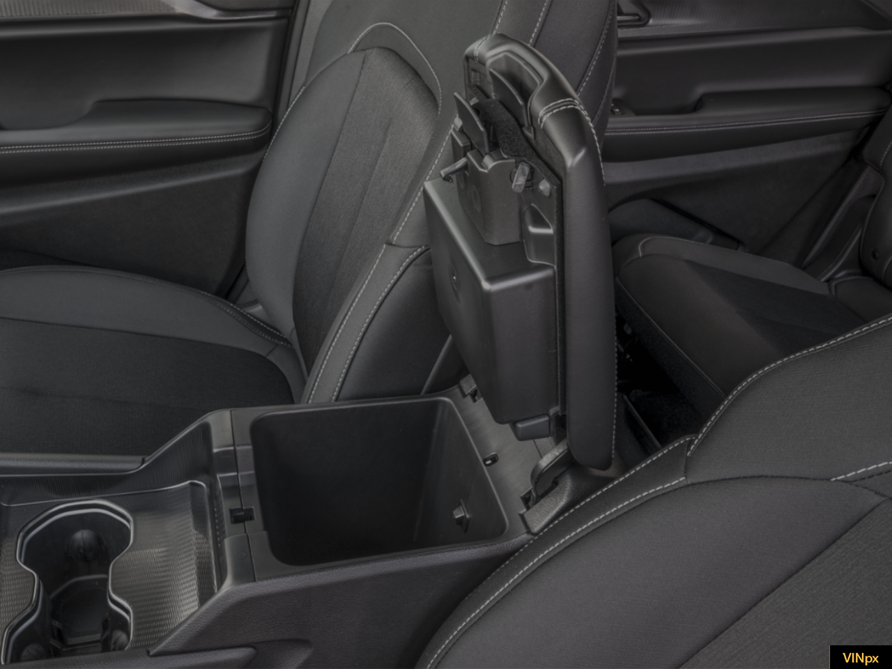 2025 Jeep Grand Cherokee L Laredo X 4x4