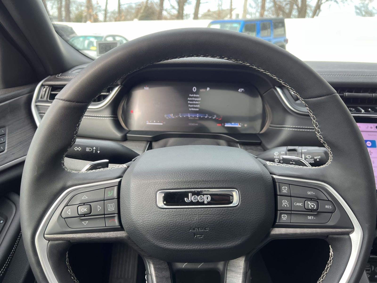 2025 Jeep Grand Cherokee L Limited 4x4