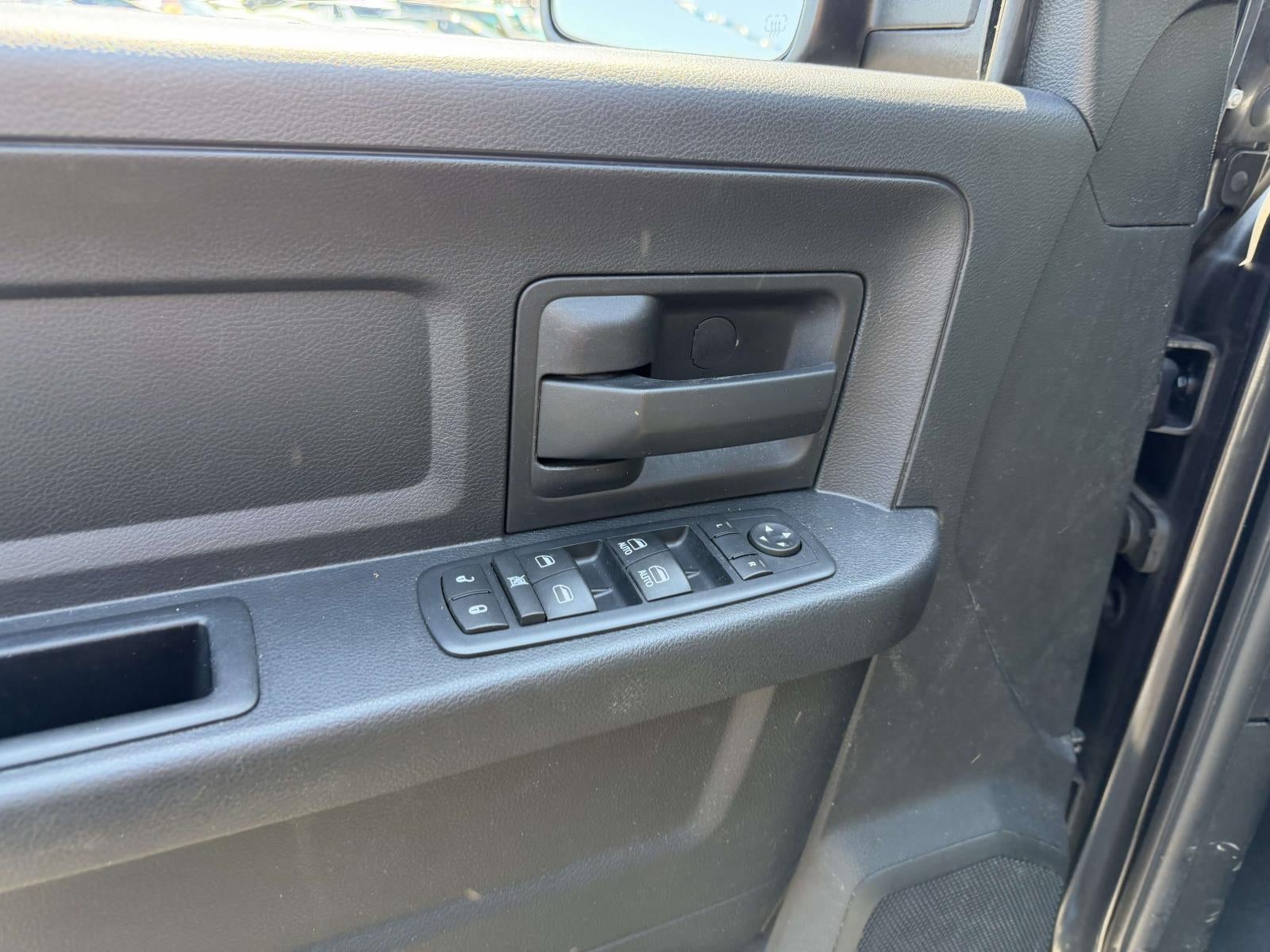 2016 RAM 1500 Express