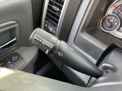 2019 RAM 1500 Classic SLT Crew Cab 4x4 5'7' Box