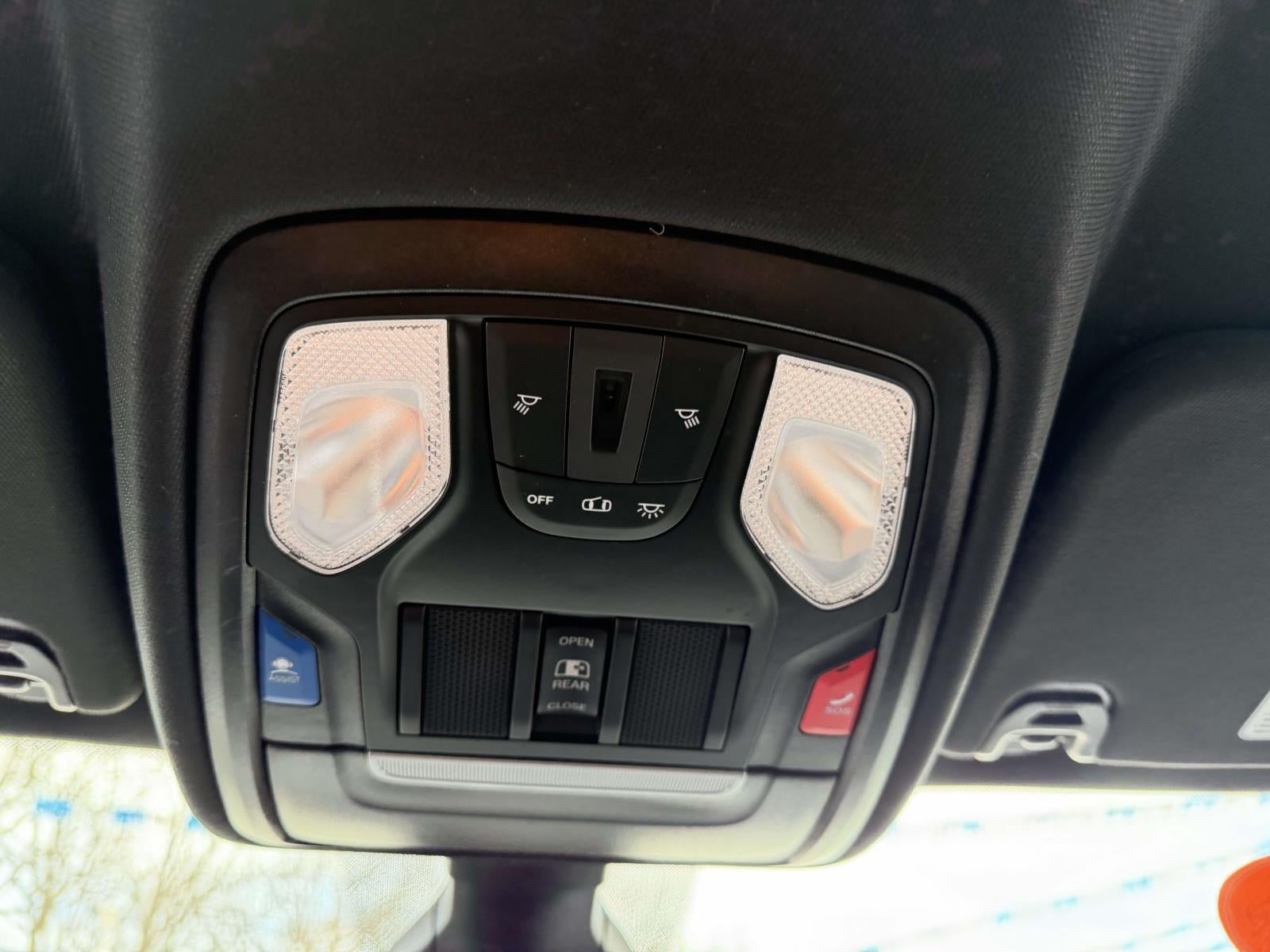 2024 RAM 1500 Big Horn Crew Cab 4x4 5'7' Box