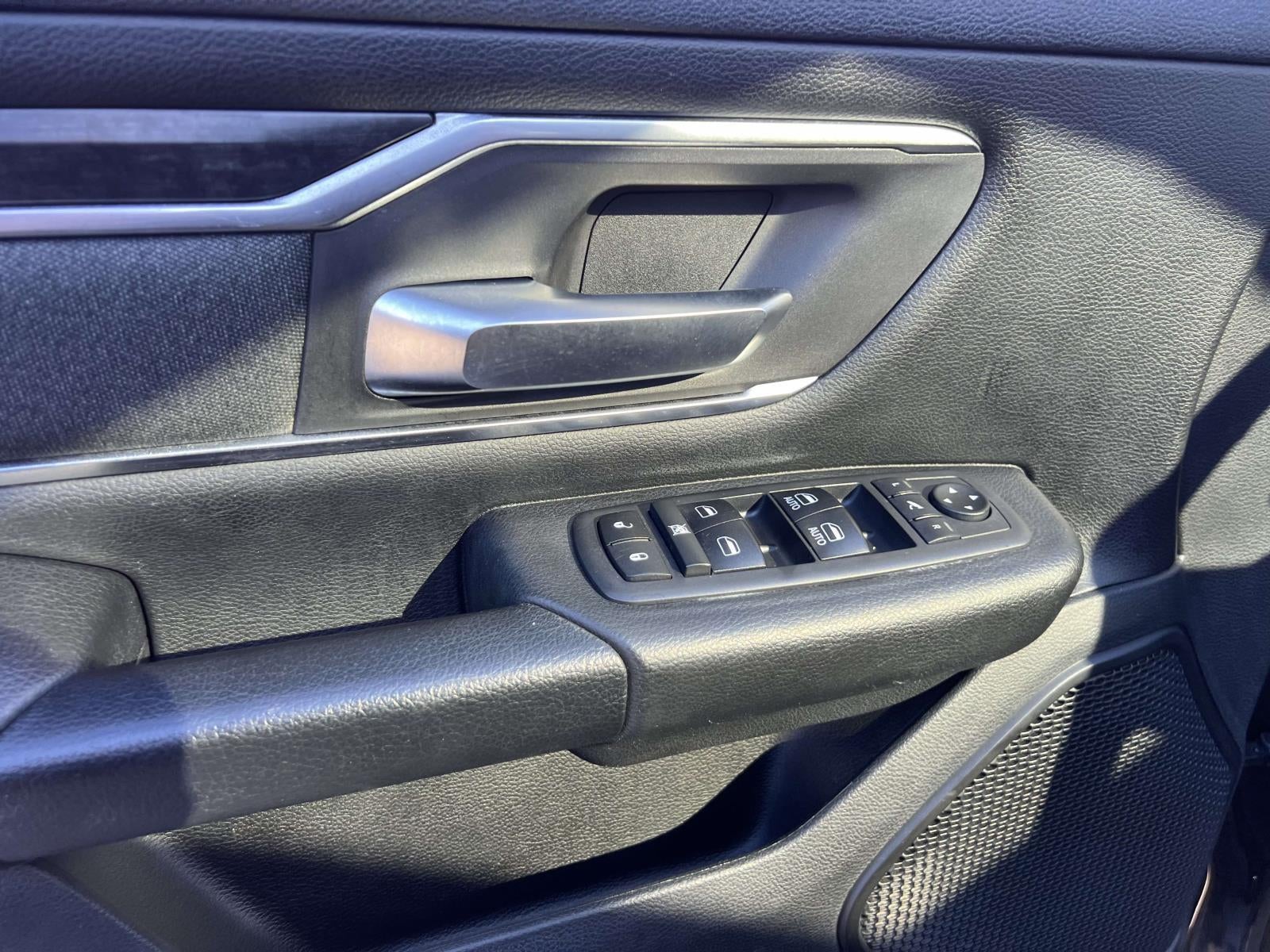 2019 RAM 1500 Big Horn/Lone Star Crew Cab 4x4 5'7' Box