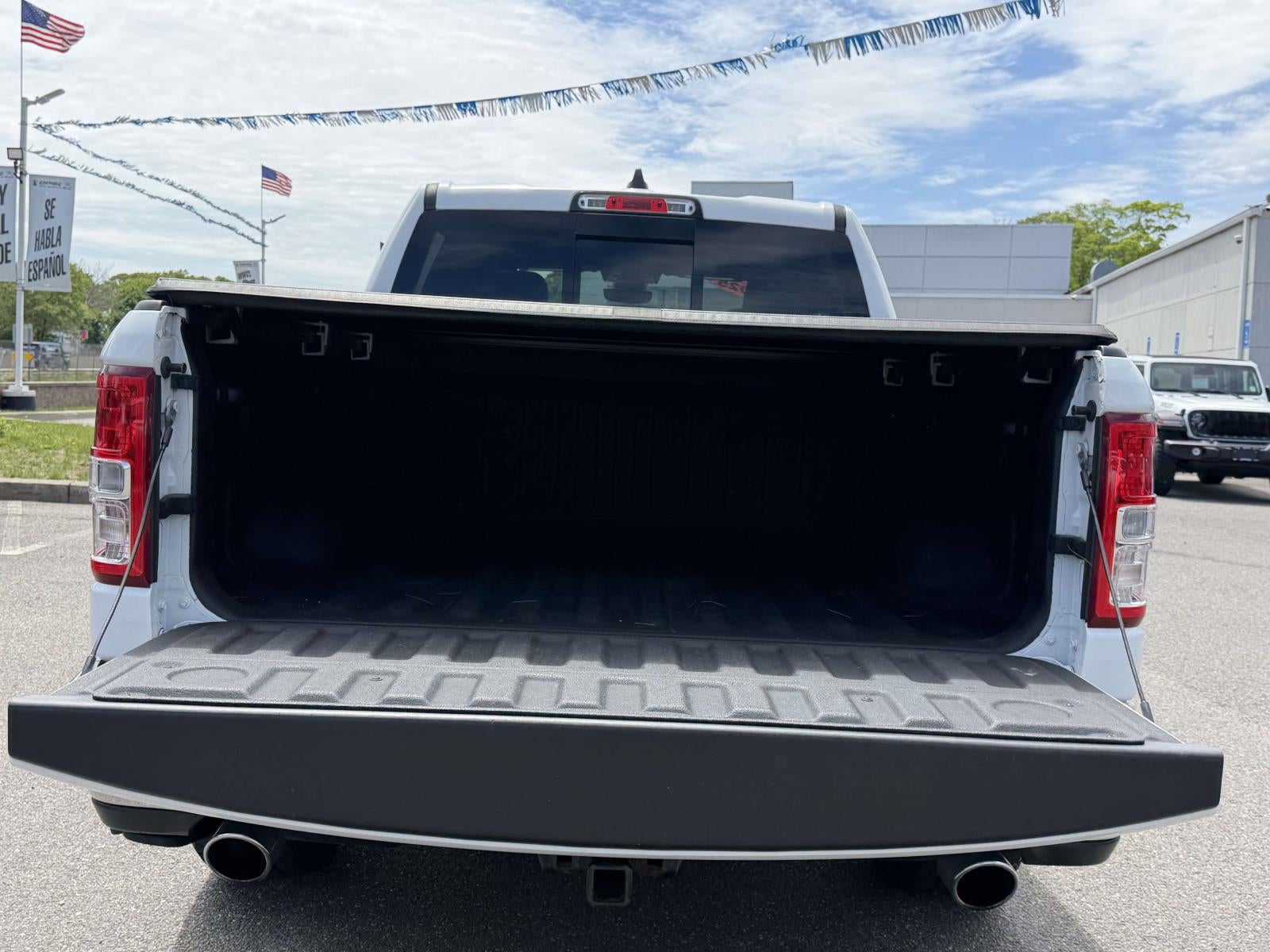 2022 RAM 1500 Big Horn Crew Cab 4x4 5'7' Box