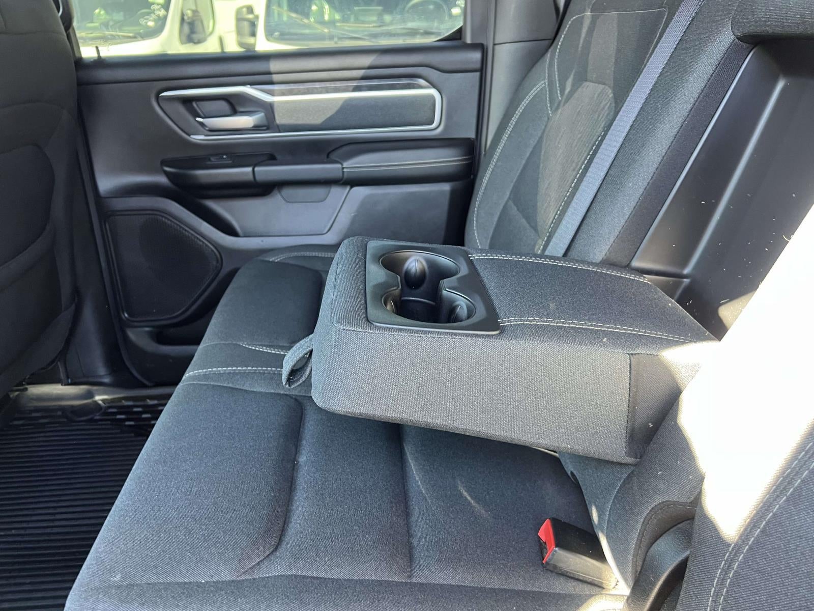 2021 RAM 1500 Big Horn Crew Cab 4x4 5'7' Box