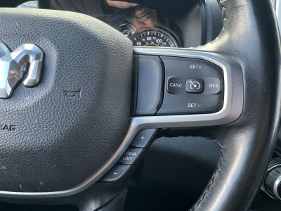 2022 RAM 1500 Big Horn Crew Cab 4x4 5'7' Box