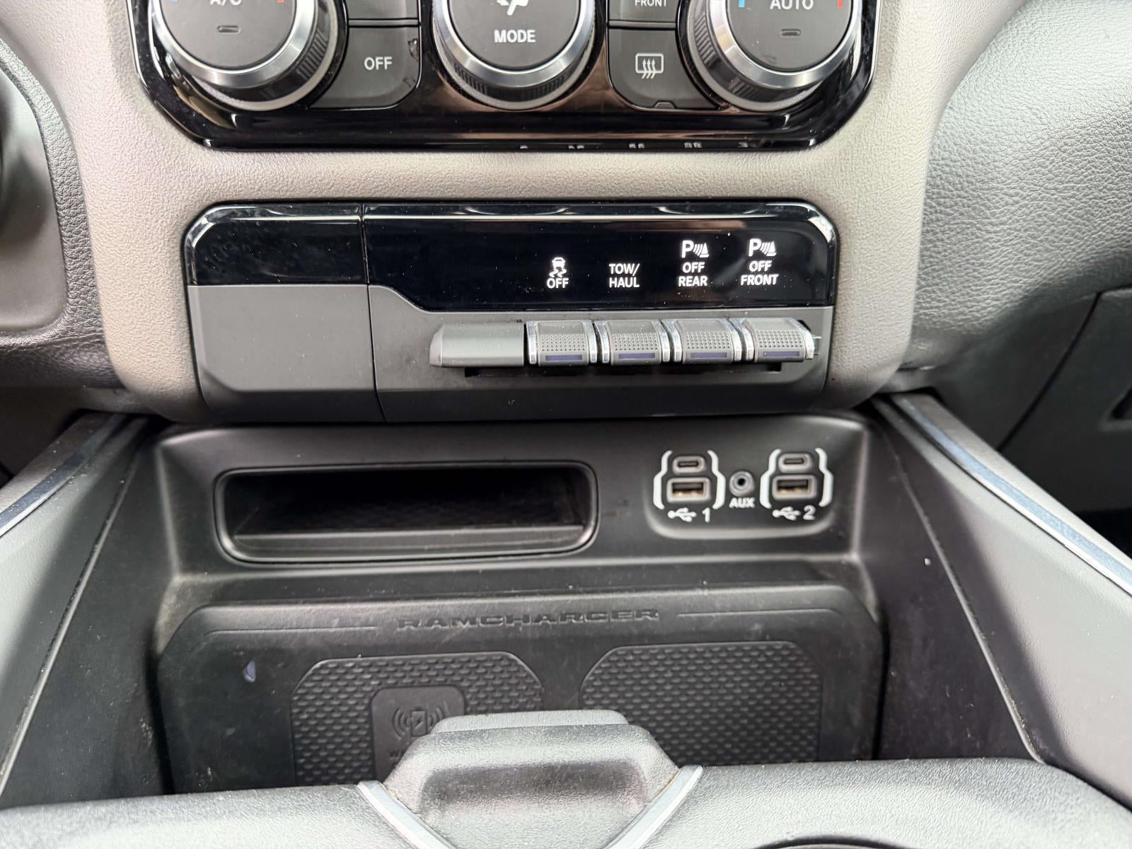 2022 RAM 1500 Laramie Crew Cab 4x4 5'7' Box