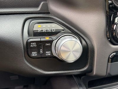2022 RAM 1500 Laramie Crew Cab 4x4 5'7' Box