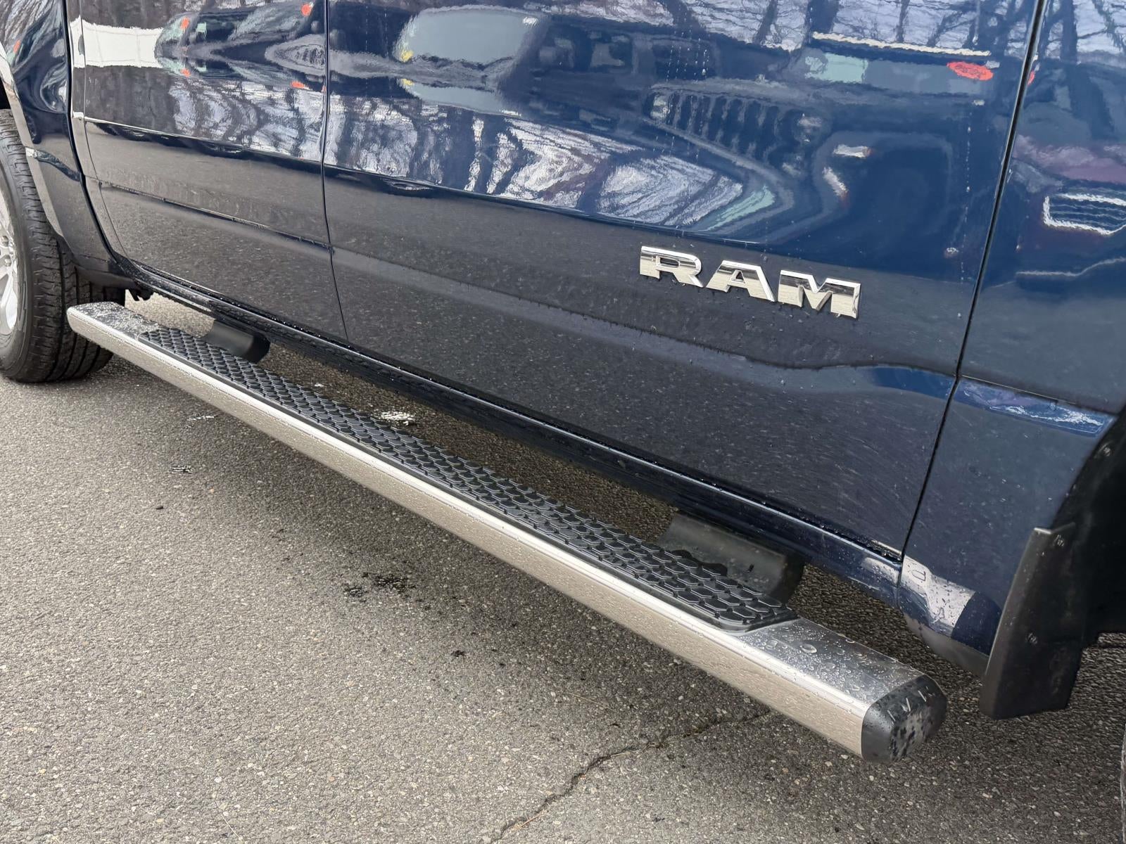 2023 RAM 1500 Laramie Crew Cab 4x4 5'7' Box