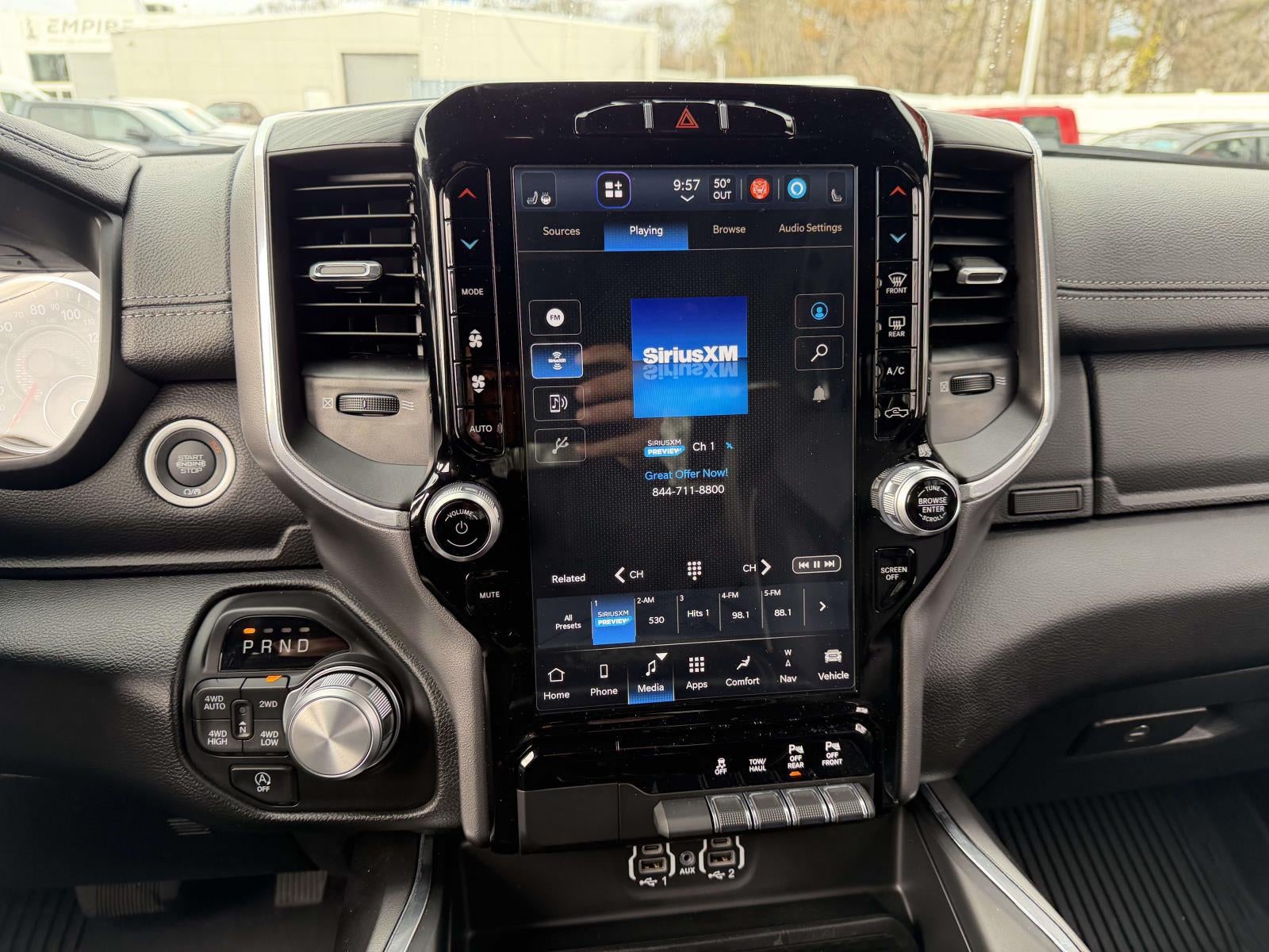2023 RAM 1500 Laramie Crew Cab 4x4 5'7' Box