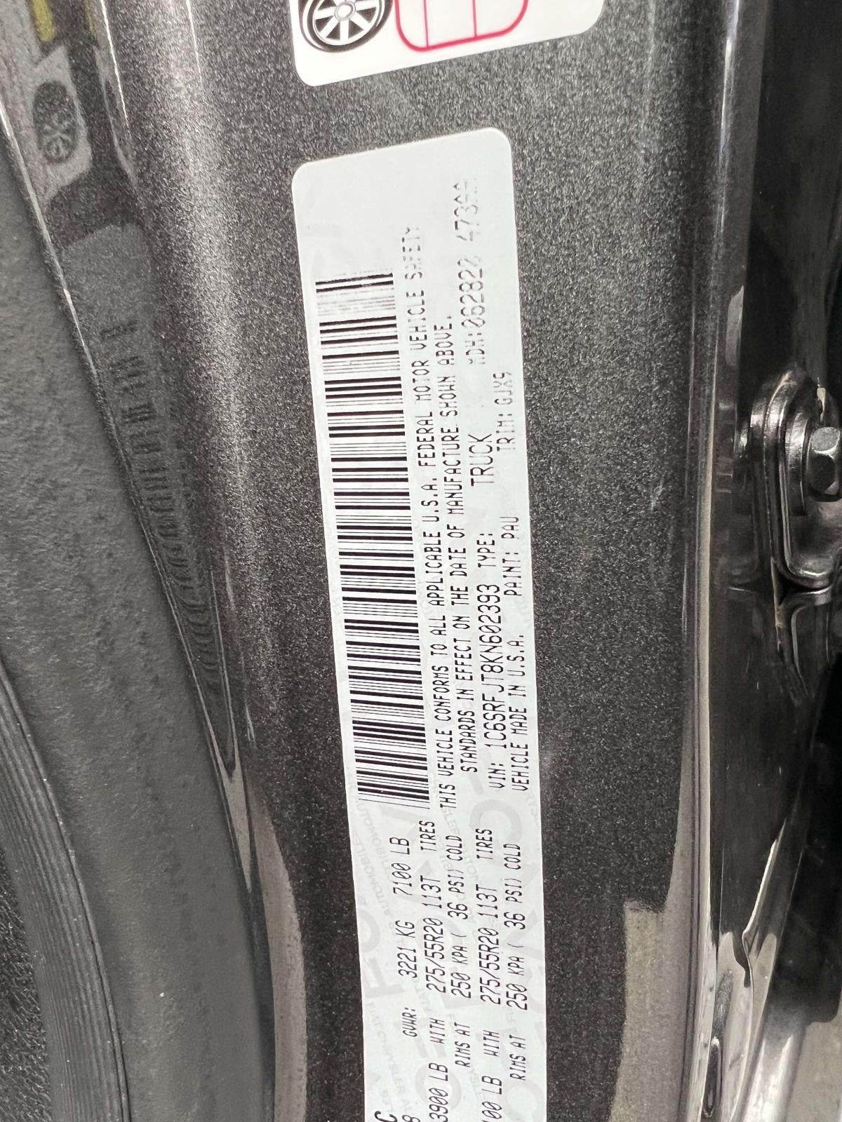 2019 RAM 1500 Laramie Crew Cab 4x4 5'7' Box