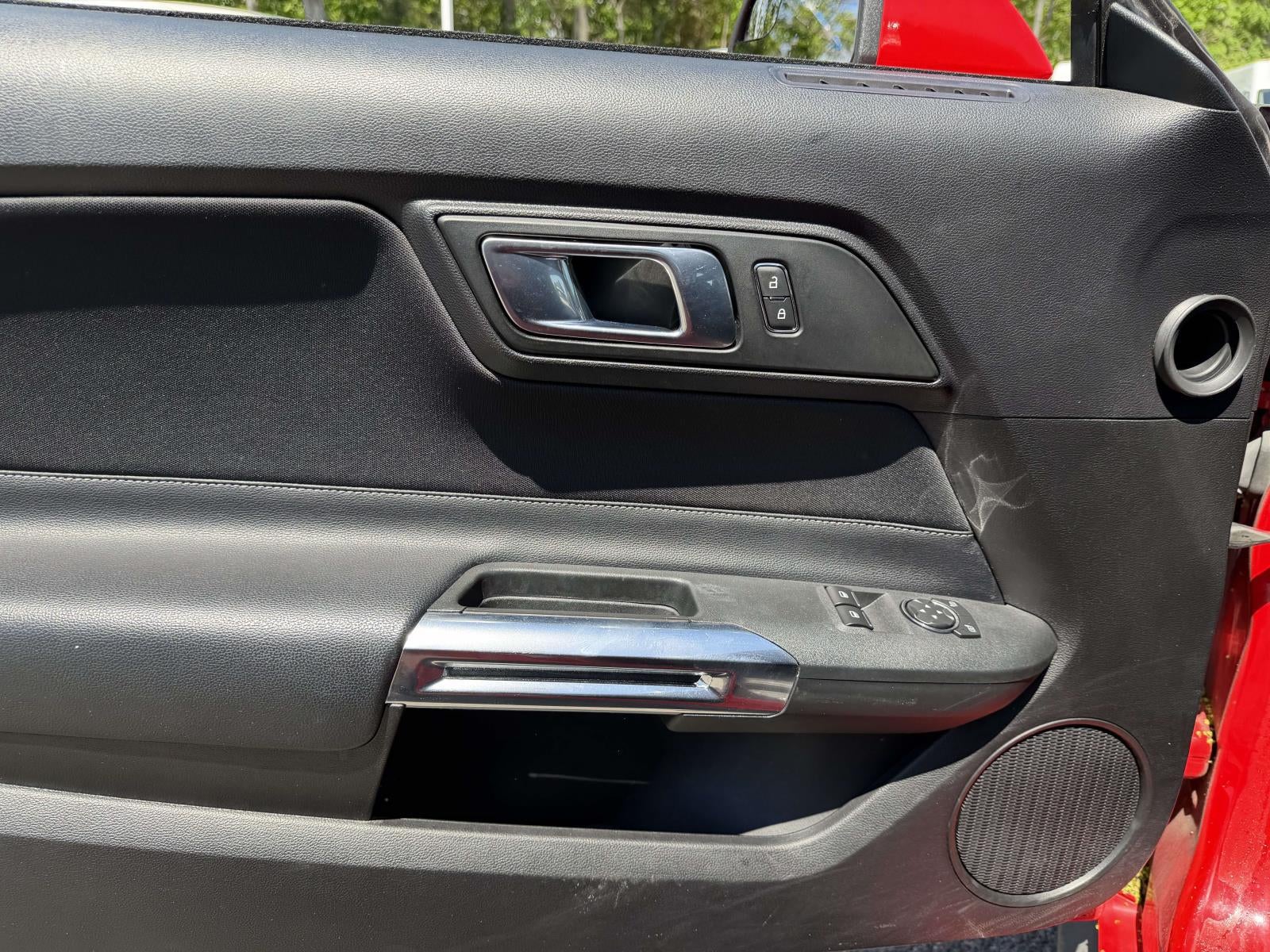 2020 Ford Mustang EcoBoost Fastback