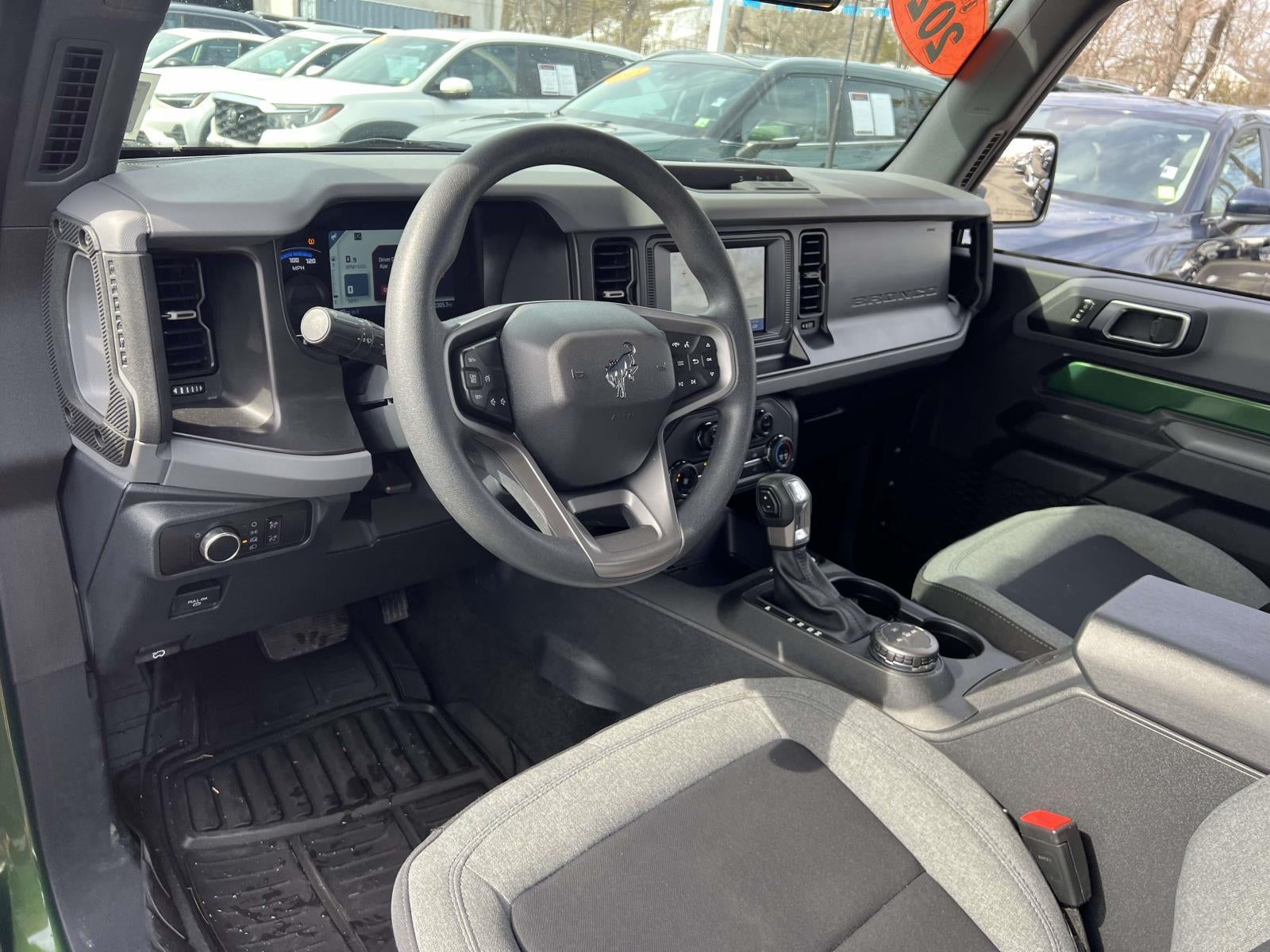 2023 Ford Bronco Base