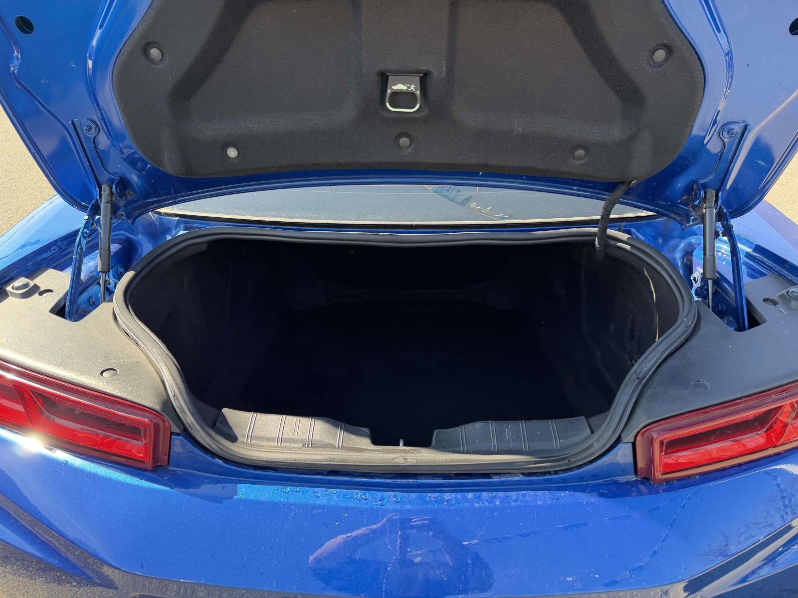 2018 Chevrolet Camaro 1LS