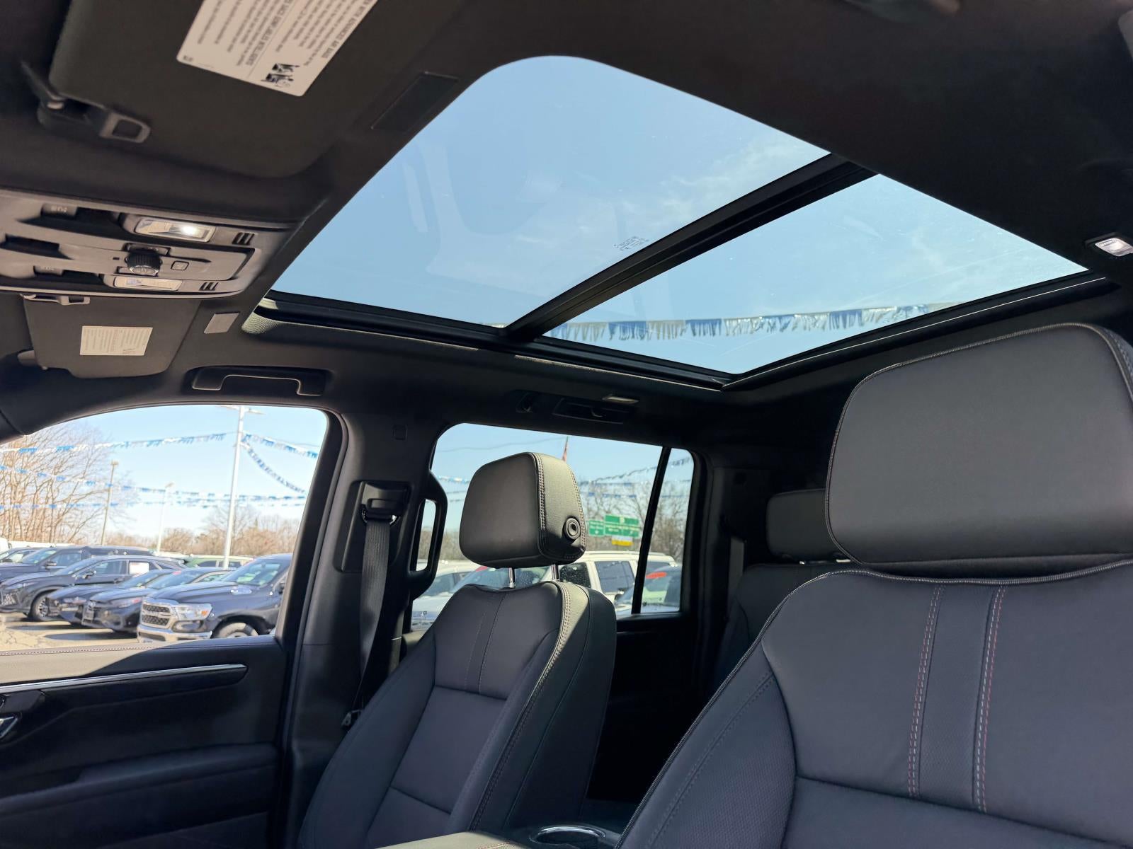 2025 Chevrolet Suburban RST