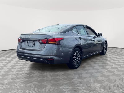 2023 Nissan Altima SV FWD