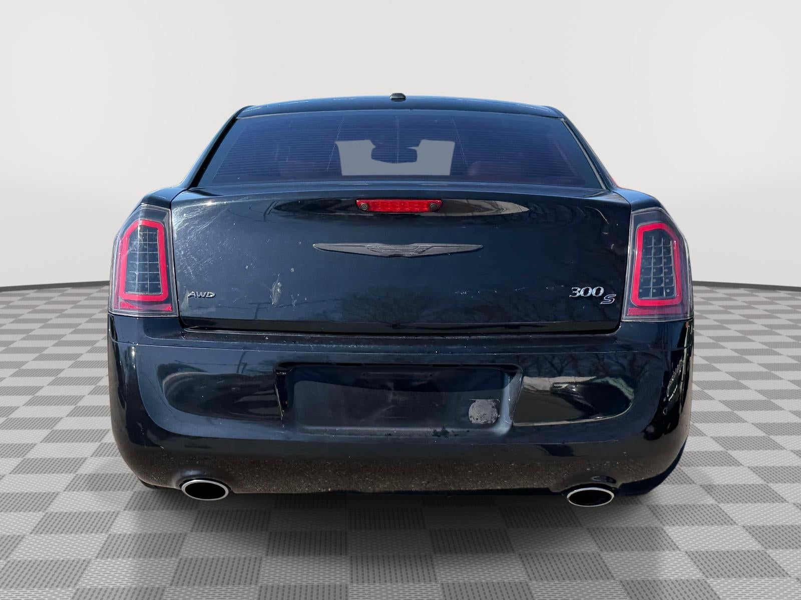 2012 Chrysler 300 S V8