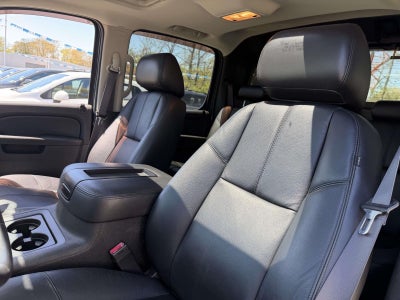 2013 Chevrolet Avalanche LT