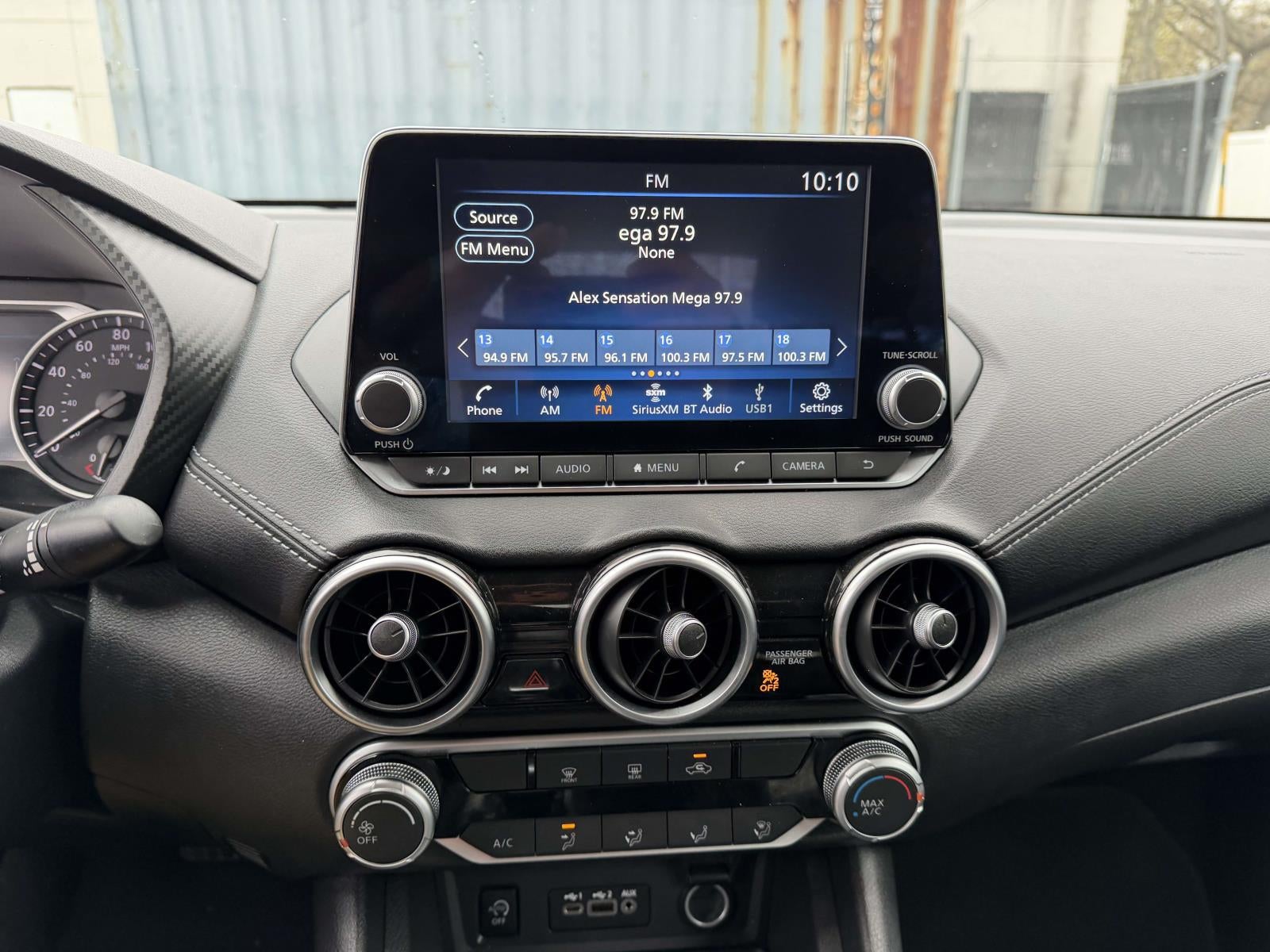 2024 Nissan Sentra SV Xtronic CVT