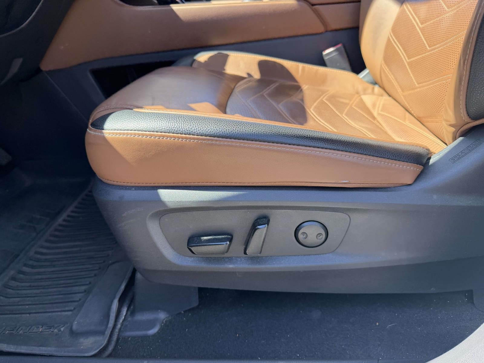 2025 Nissan Pathfinder Platinum 4WD