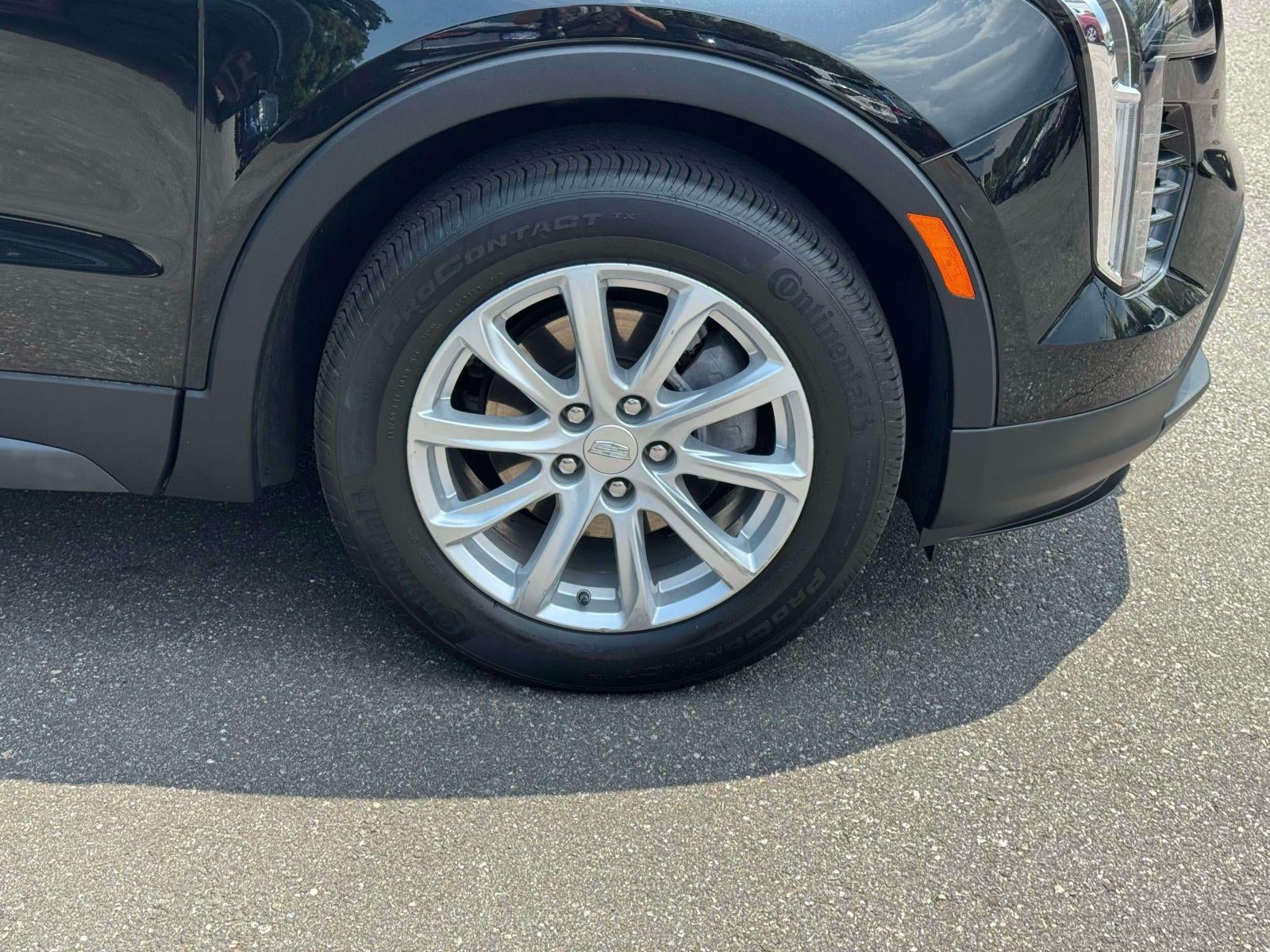2022 Cadillac XT4 AWD Luxury