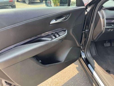 2022 Cadillac XT4 AWD Luxury