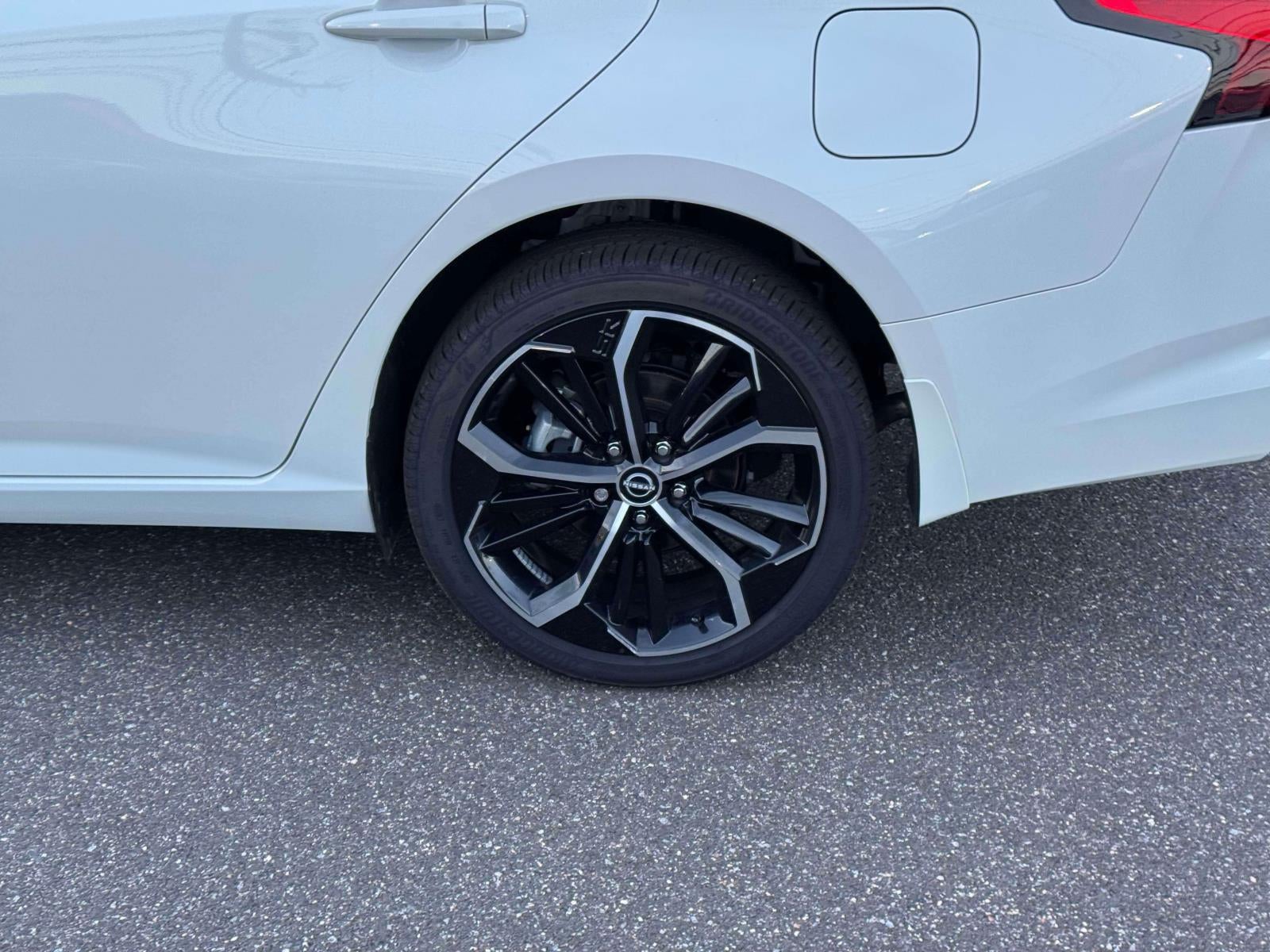 2025 Nissan Altima SR AWD