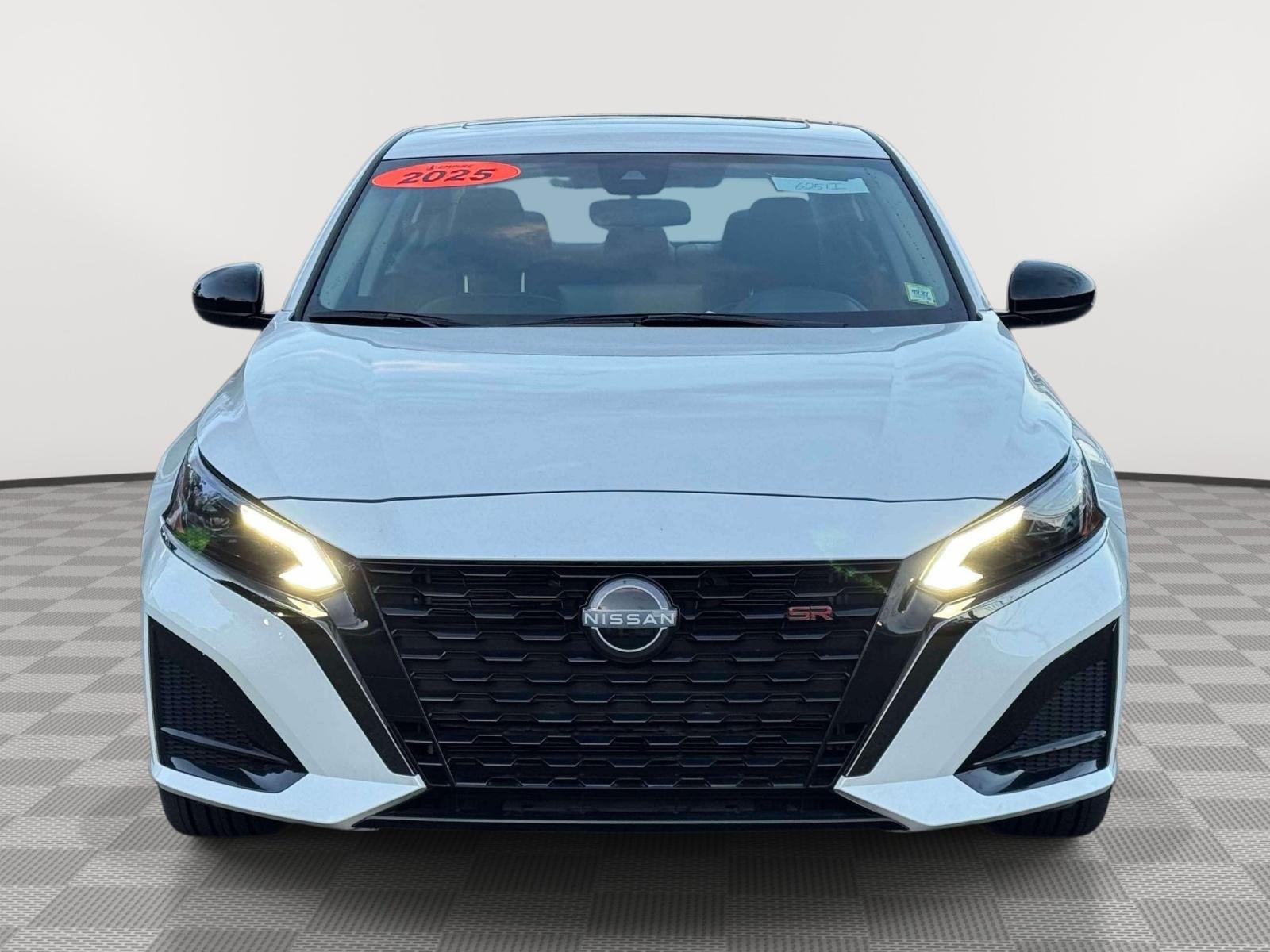 2025 Nissan Altima SR AWD