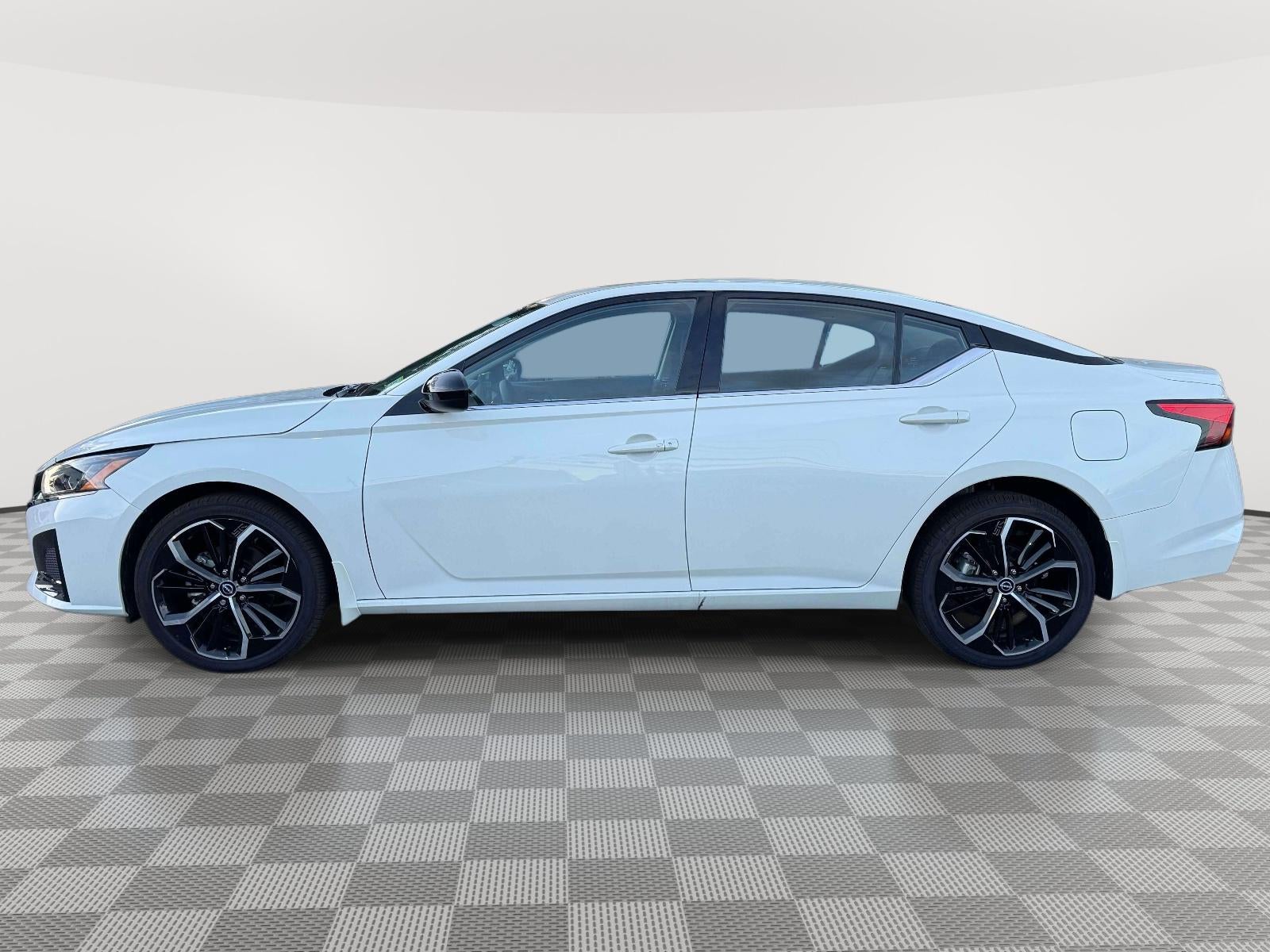 2025 Nissan Altima SR AWD