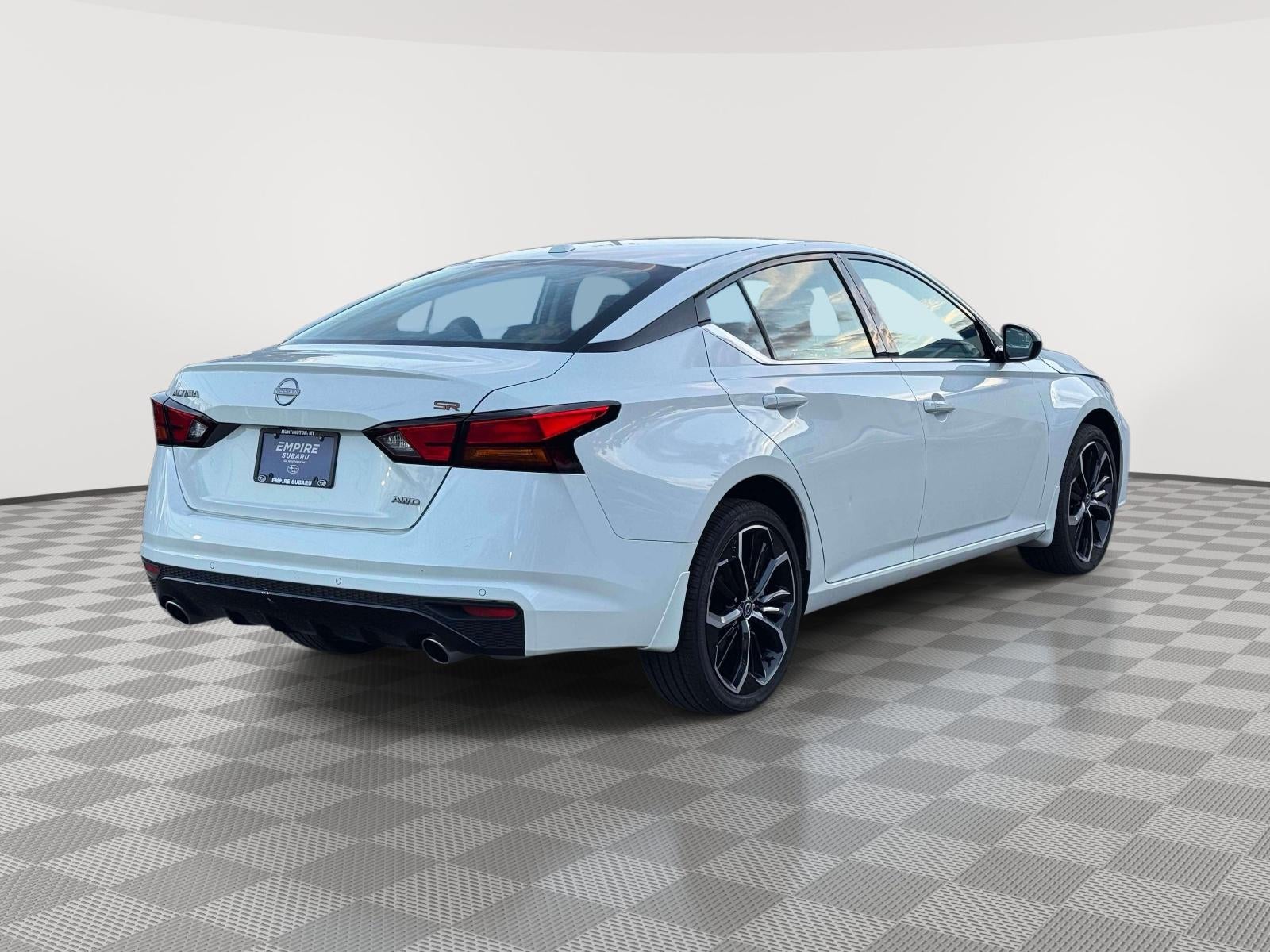2025 Nissan Altima SR AWD
