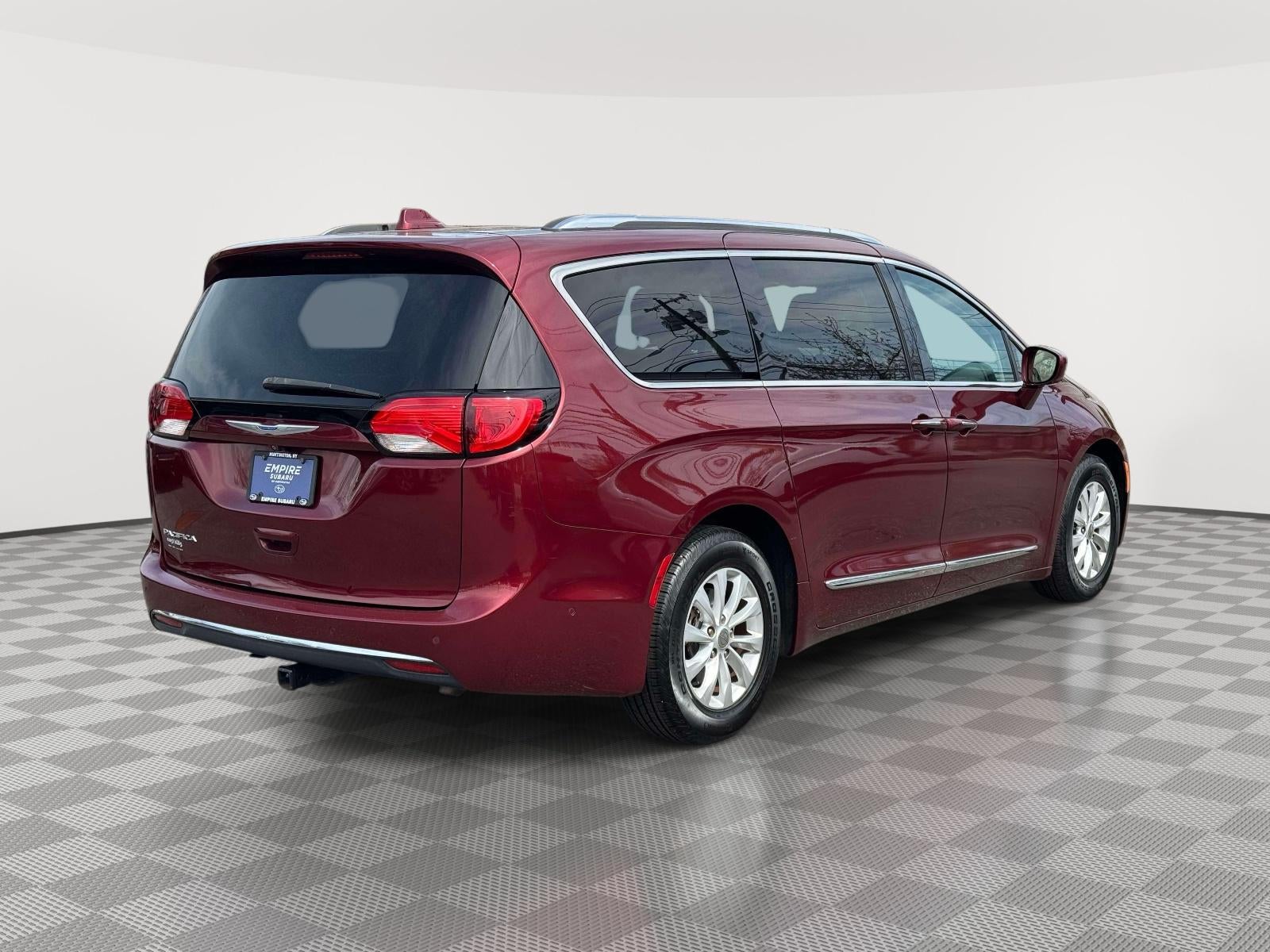 2018 Chrysler Pacifica Touring L Plus