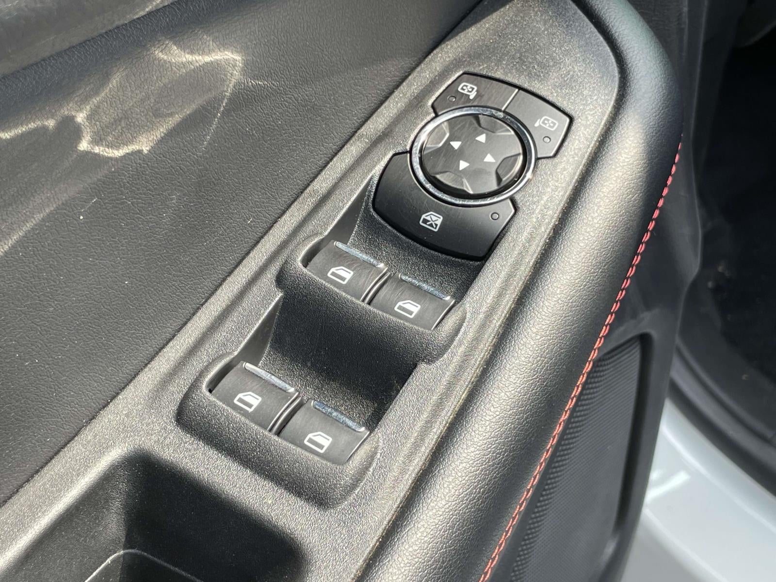 2022 Ford Edge ST-Line