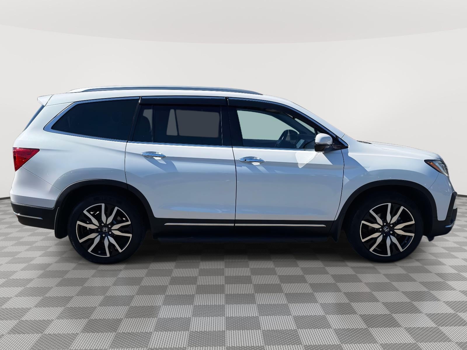 2021 Honda Pilot AWD Touring 8 Passenger