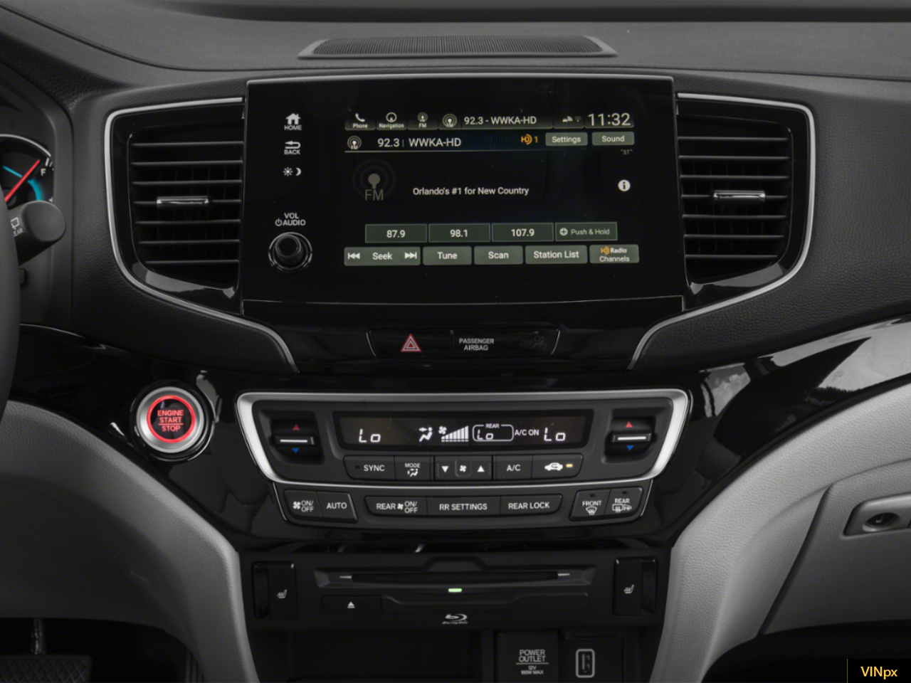 2021 Honda Pilot AWD Touring 8 Passenger