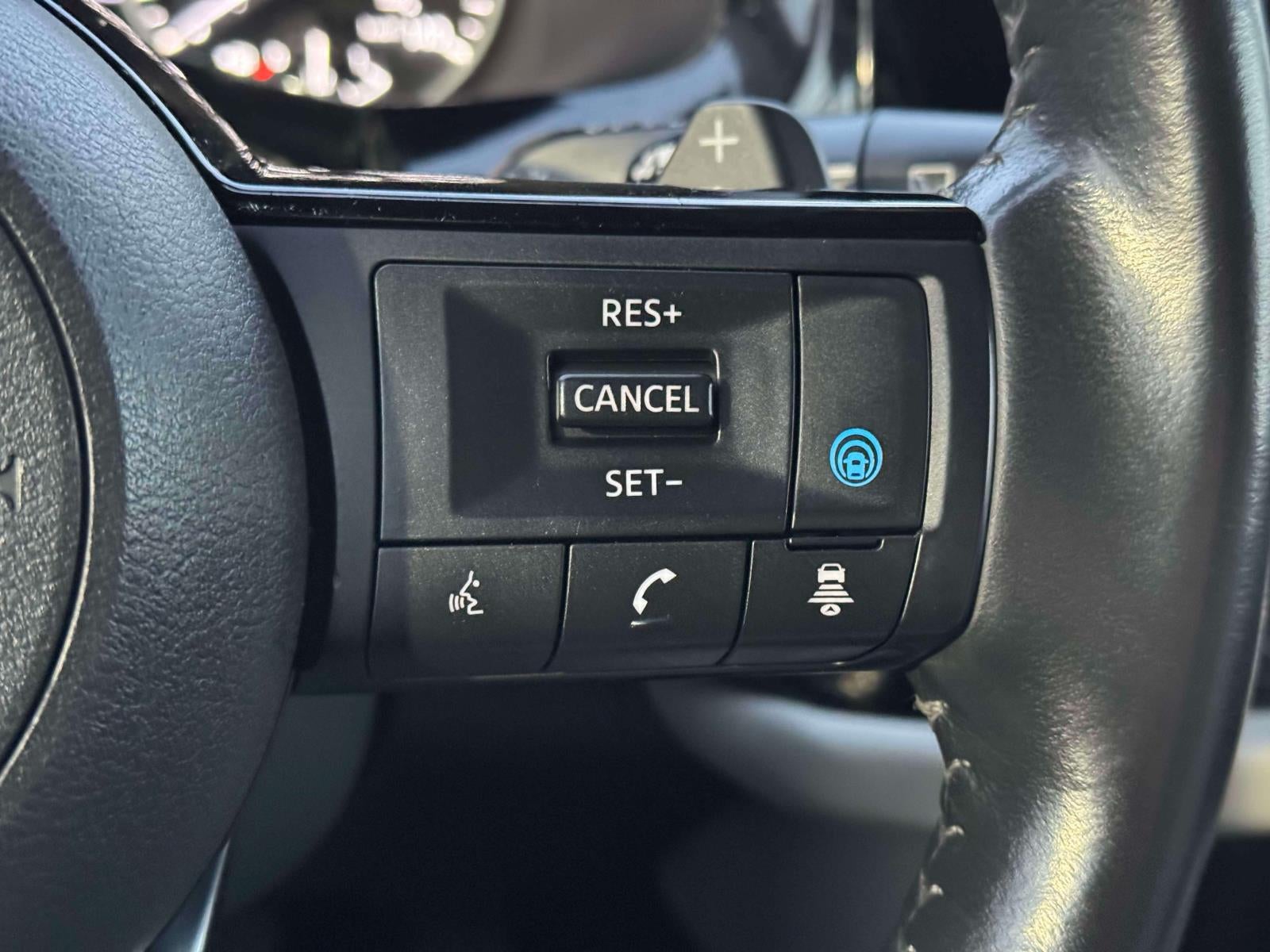 2022 Nissan Pathfinder SL 4WD