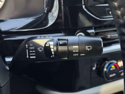 2022 Nissan Pathfinder SL 4WD